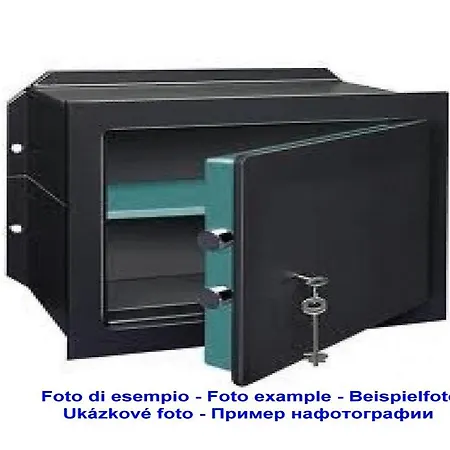 Lignano Pineta Mit Garten